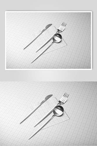 工具刀叉餐厅餐具纸巾展示场景样机