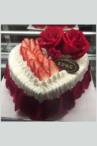 草莓玫瑰红生日蛋糕食物高清图片