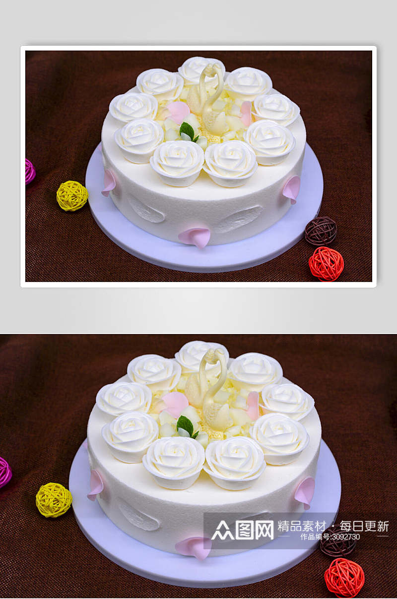 粉白色生日蛋糕摄影图片素材