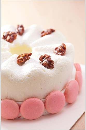 粉色生日蛋糕美食摄影图片