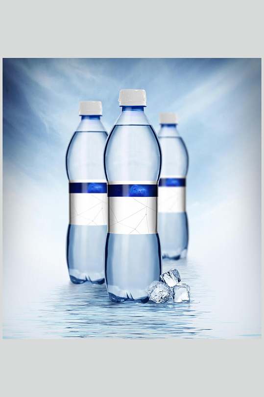 蓝色渐变创意大气饮料塑料瓶样机