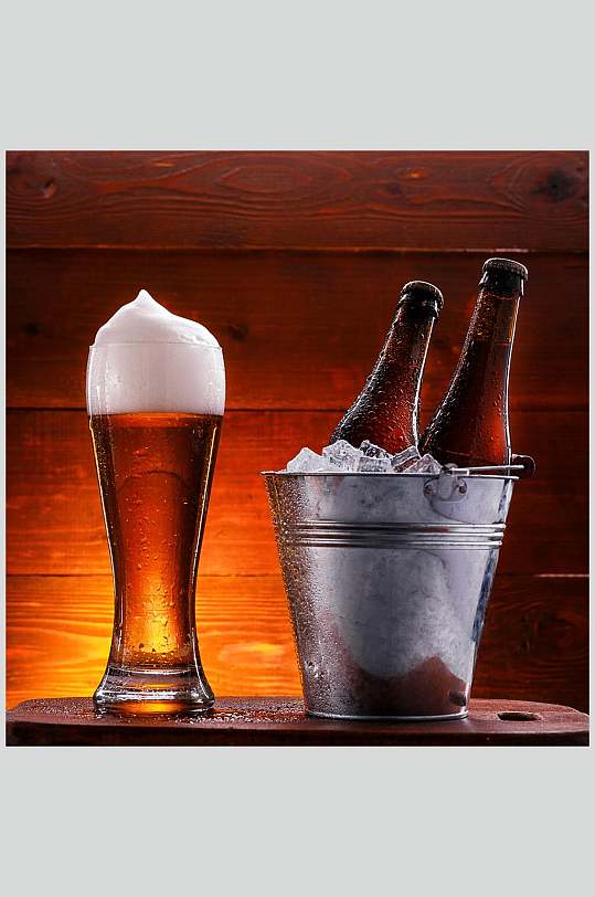 啤酒泡啤酒图片