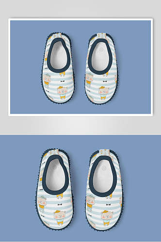 蓝色鞋子创意大气婴儿品牌展示样机