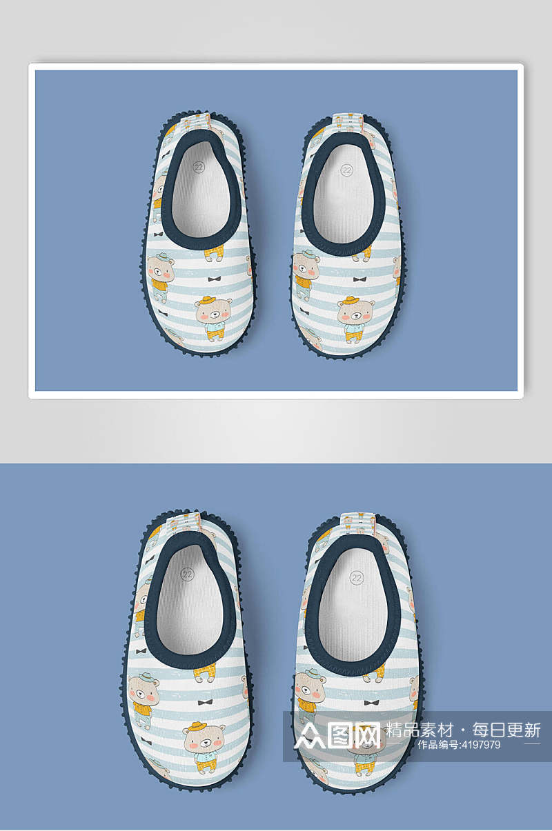 蓝色鞋子创意大气婴儿品牌展示样机素材