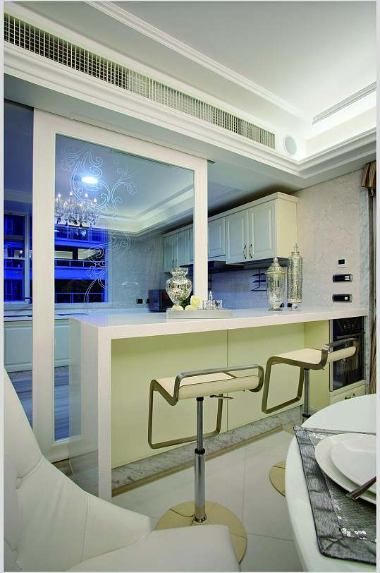 白色吧台隔断厨房法式别墅样板间图片浴室玻璃隔断浴室柜北欧风格室内