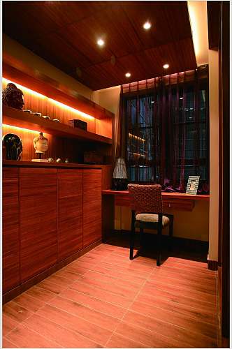 全木架子书桌东南亚风格样板房图片