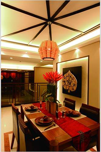大气花朵桌布东南亚风格样板房图片