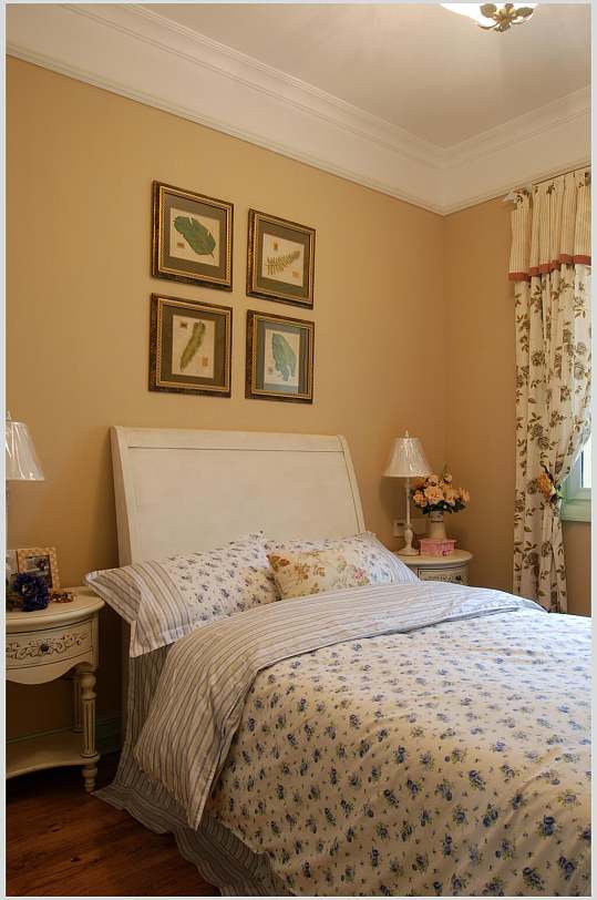 单身公寓睡房白色梯形床靠田园装修效果图