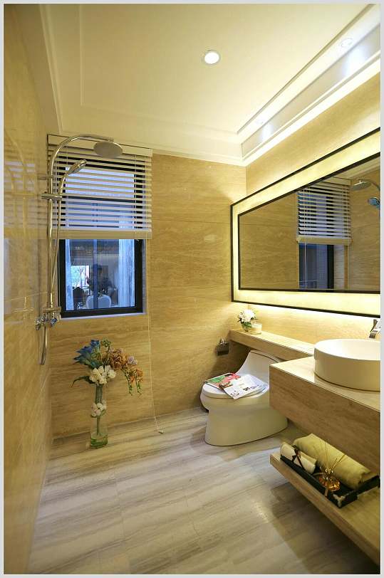 马桶洗漱池扇叶镜子米色现代二居室效果图