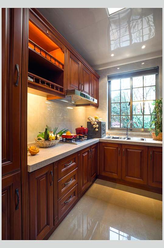 纯实木橱柜厨房新中式室内图片