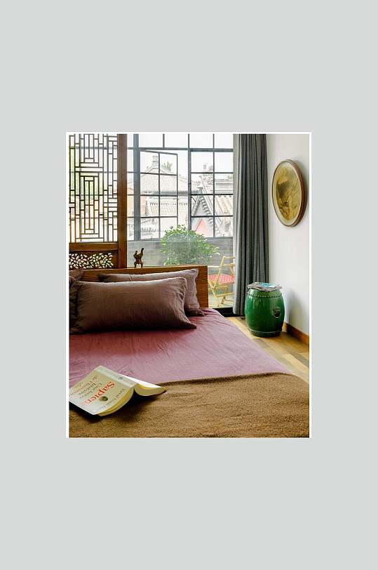 温馨优雅高级粉绿色新中式室内图片