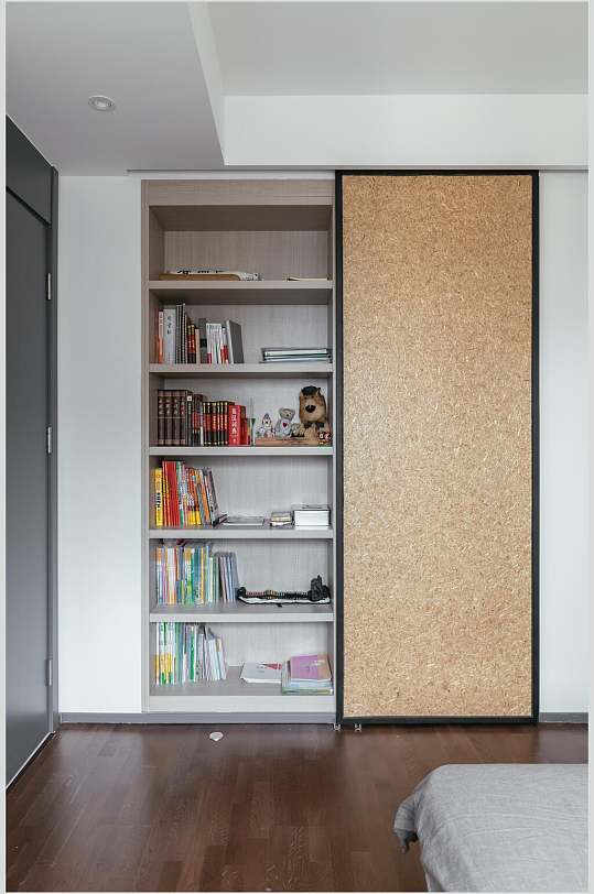 高端书架门木地板港式家装家居图片