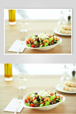 餐桌色香俱全沙拉美食图片
