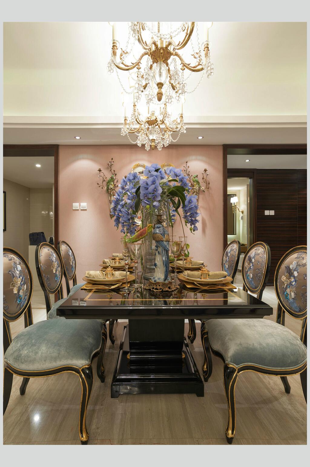 大气时尚花瓶天灯餐具餐厅装修图片素材