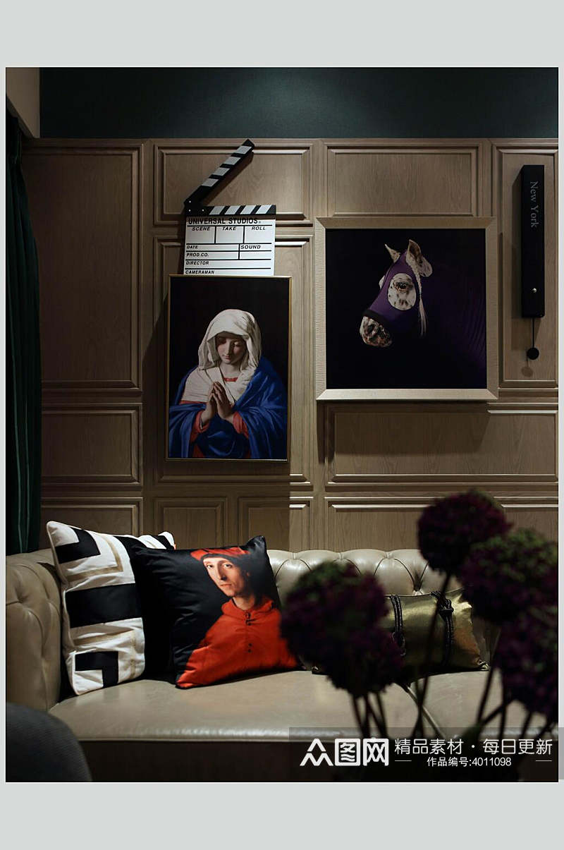 高端时尚油画马枕头法式三居室图片素材