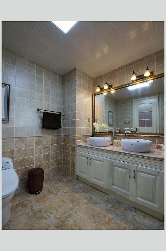 浴室镜子大气创意洗手间田园图片