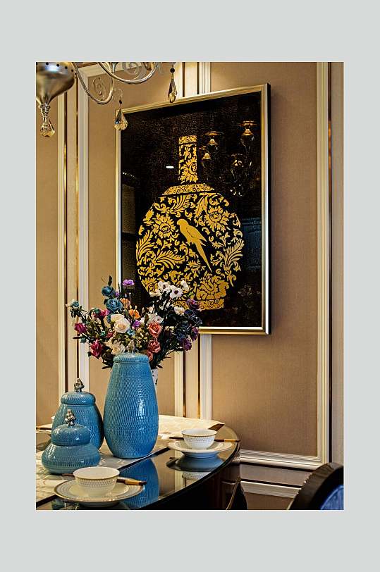 时尚高端花瓶欧式简欧两居室图片