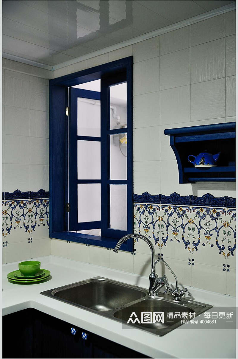 蓝色瓷砖厨房一角复式跃层室内设计图片素材