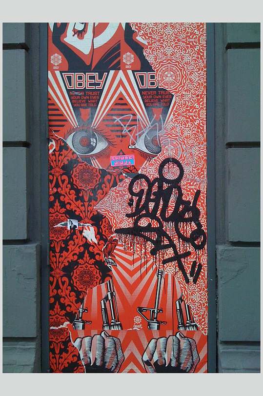 高端创意英文握拳街头墙面涂鸦图片