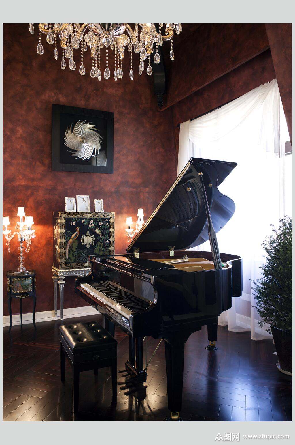 个性高端三角钢琴复古装修设计图片素材