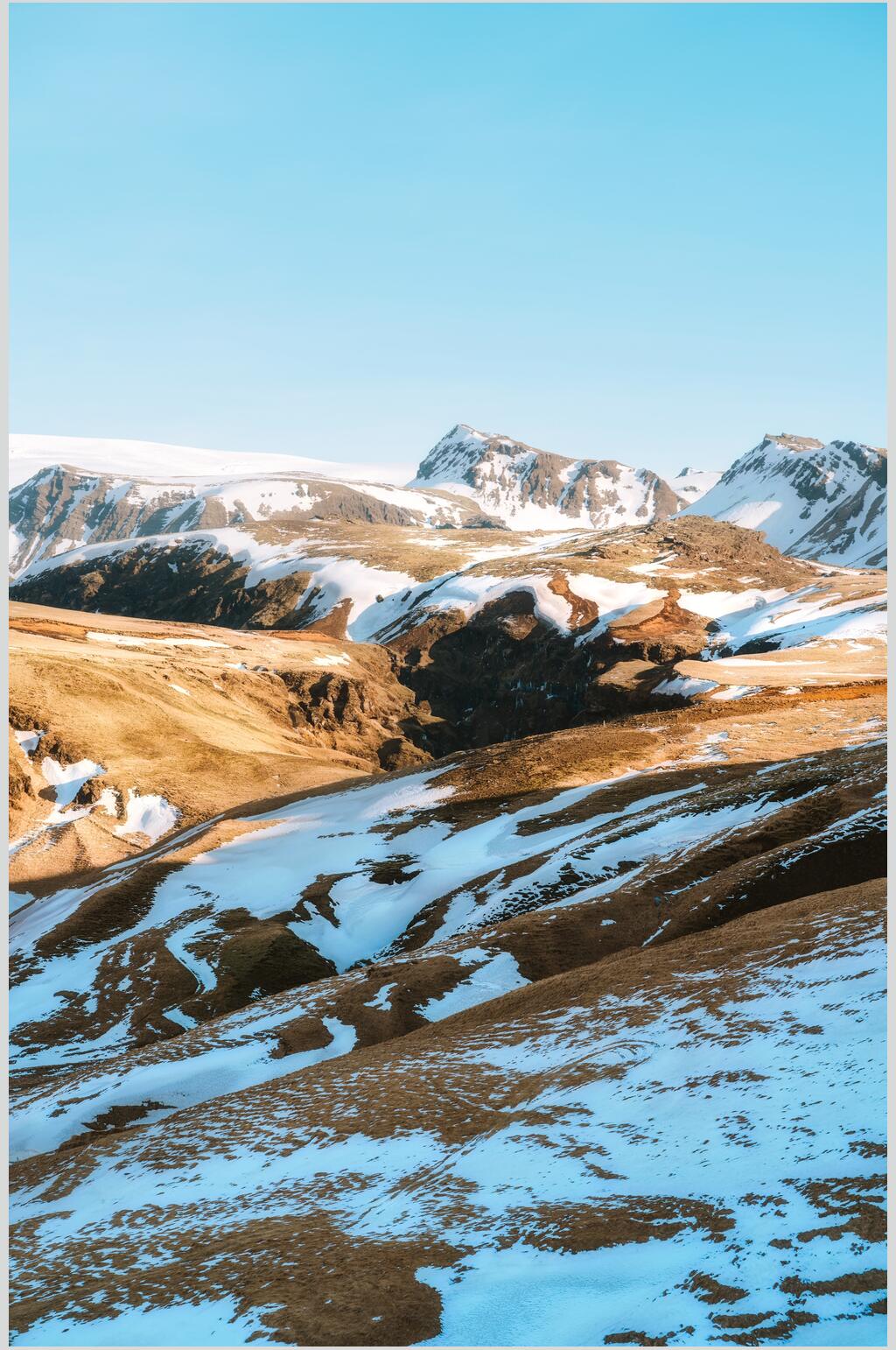 黄土高坡雪山高清图片素材