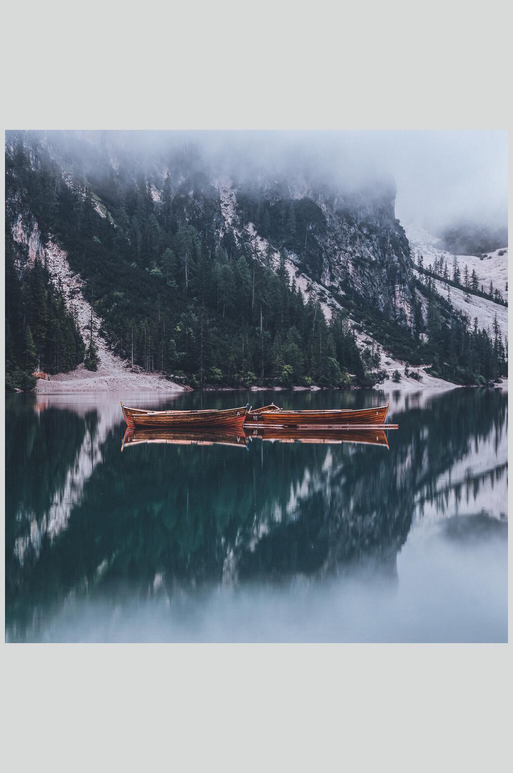 小船雪山高清图片素材