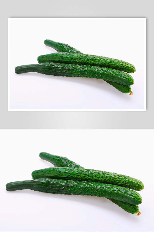 三根黄瓜蔬菜图片