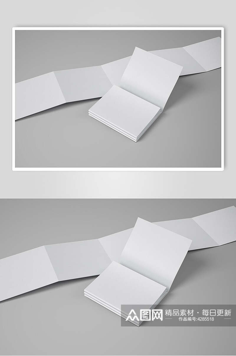 白色简约折页展示样机素材