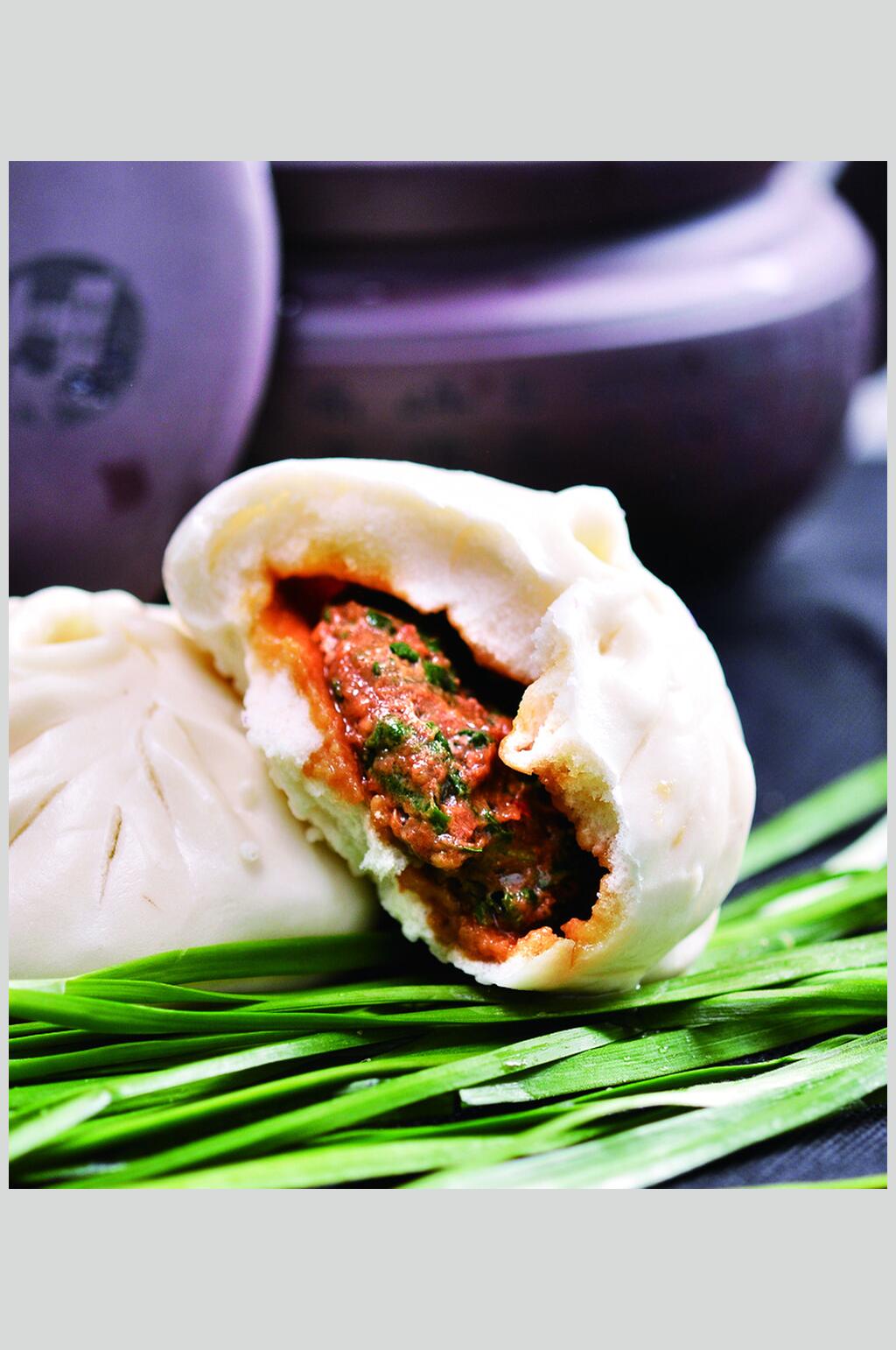 韭菜鲜肉包子中式早点美食图片素材