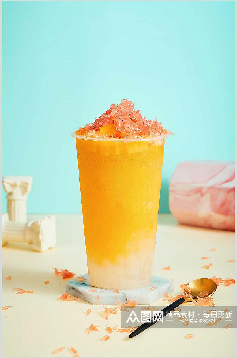 西柚果粒芒果果汁混合奶茶图片素材