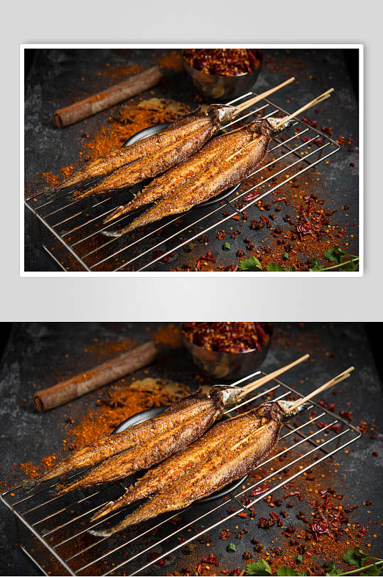 两条秋刀鱼切开烧烤美食高清图片