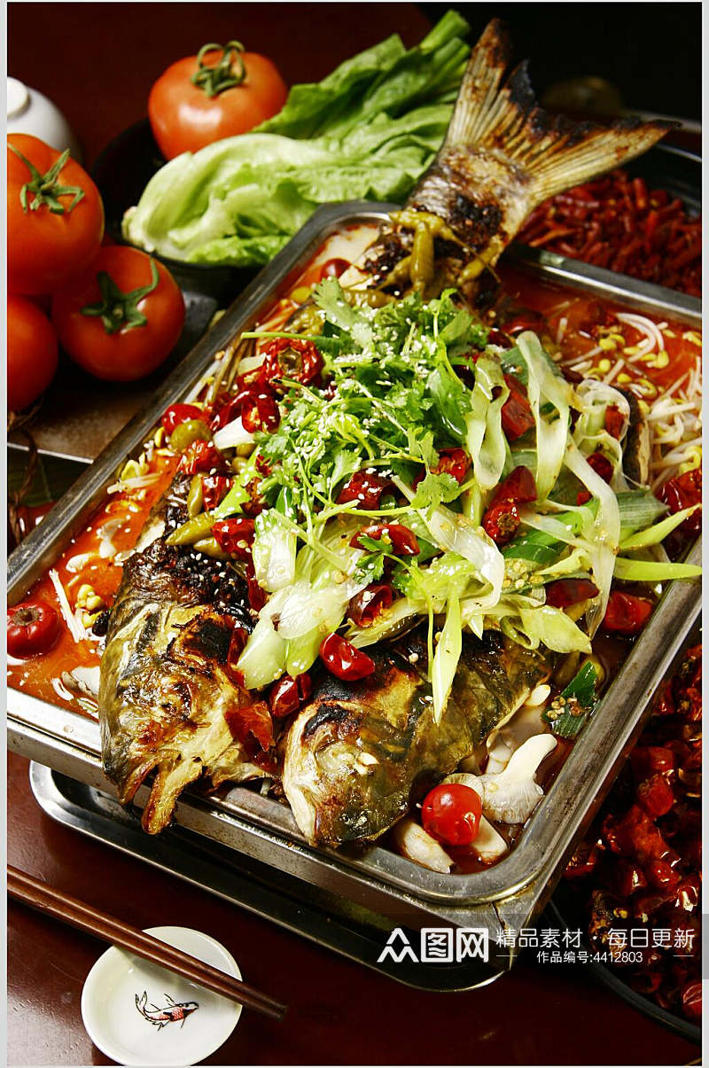 蔬菜麻辣鱼美味烤鱼图片素材