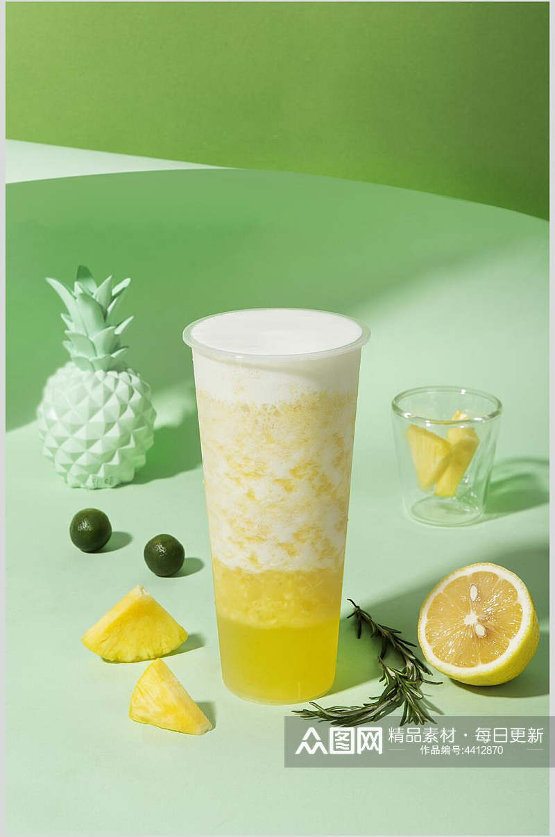 菠萝柠檬奶盖美味饮品创意摆拍图片素材