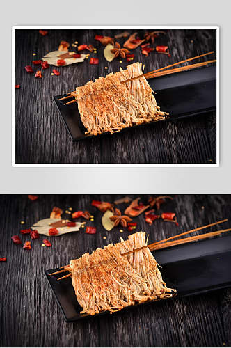 金针菇辣椒石板黑烧烤美食图片