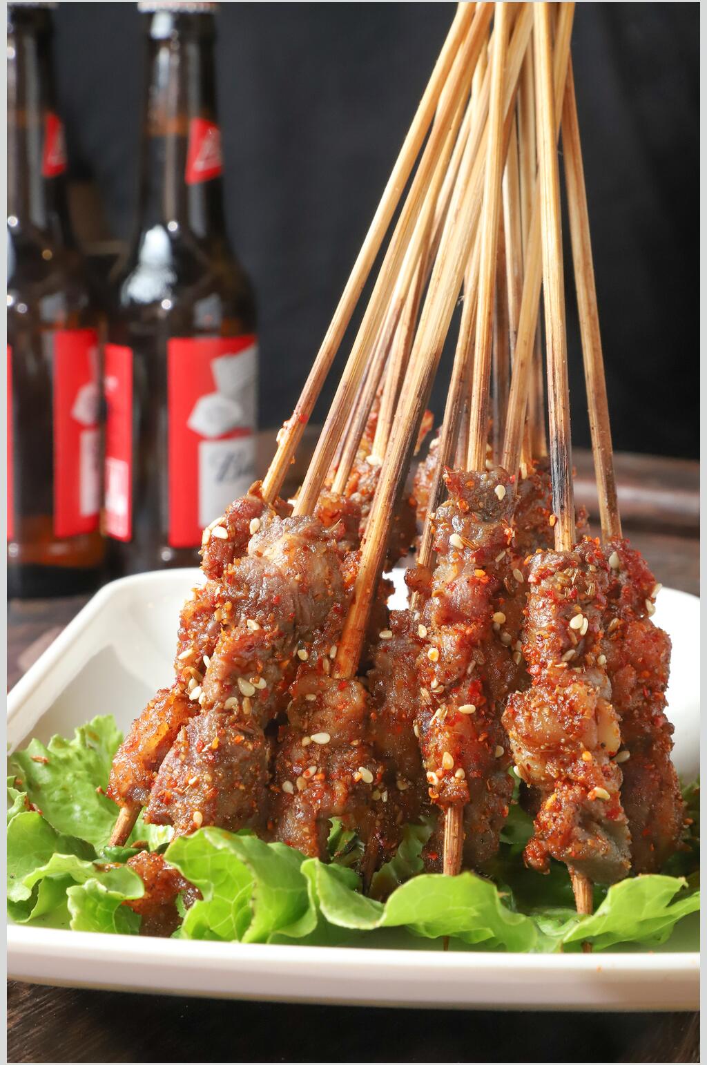生菜啤酒芝麻烤串图片素材
