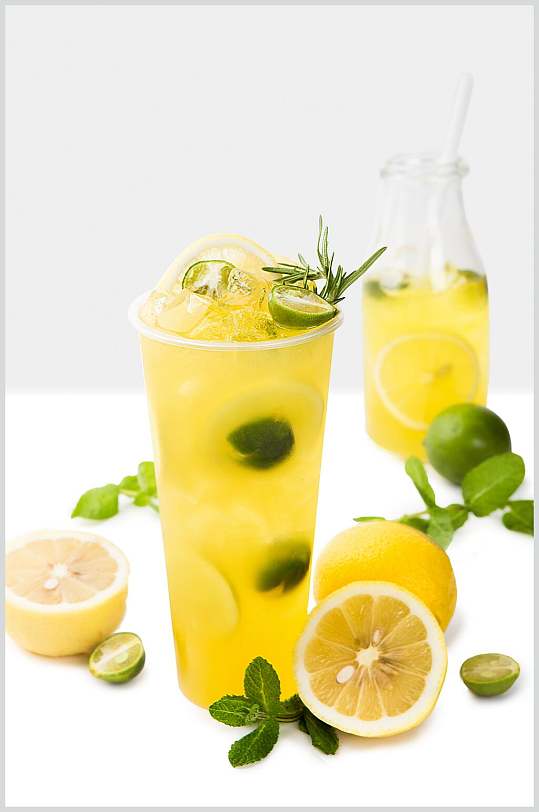 薄荷柠檬茶美味饮品创意摆拍图片