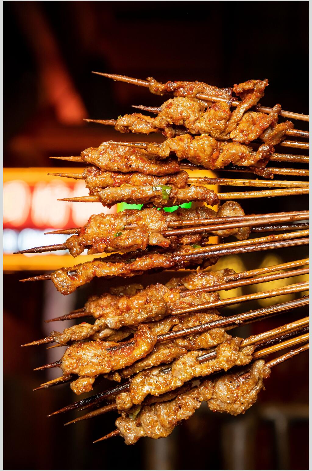 竹签肉串一大把烤串图片素材