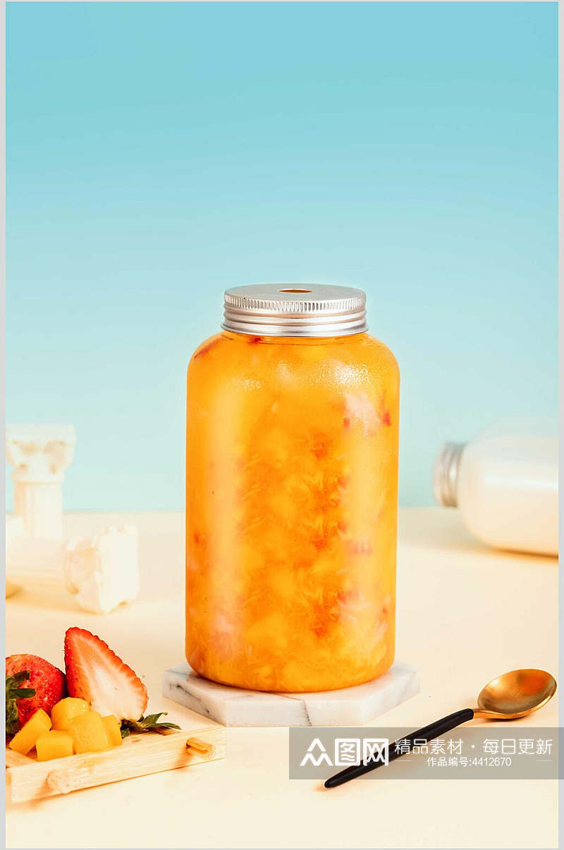 草莓芒果美味饮品创意摆拍图片素材