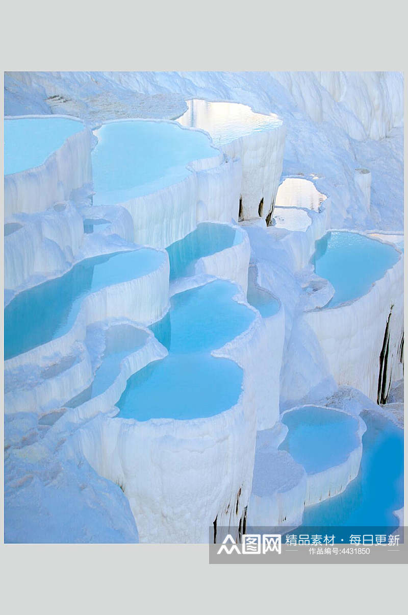 蓝色湖泊冰川冰雪图片素材