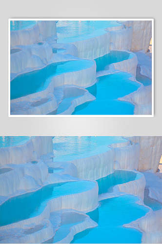 液体水池远景蓝色冰川冰雪图片