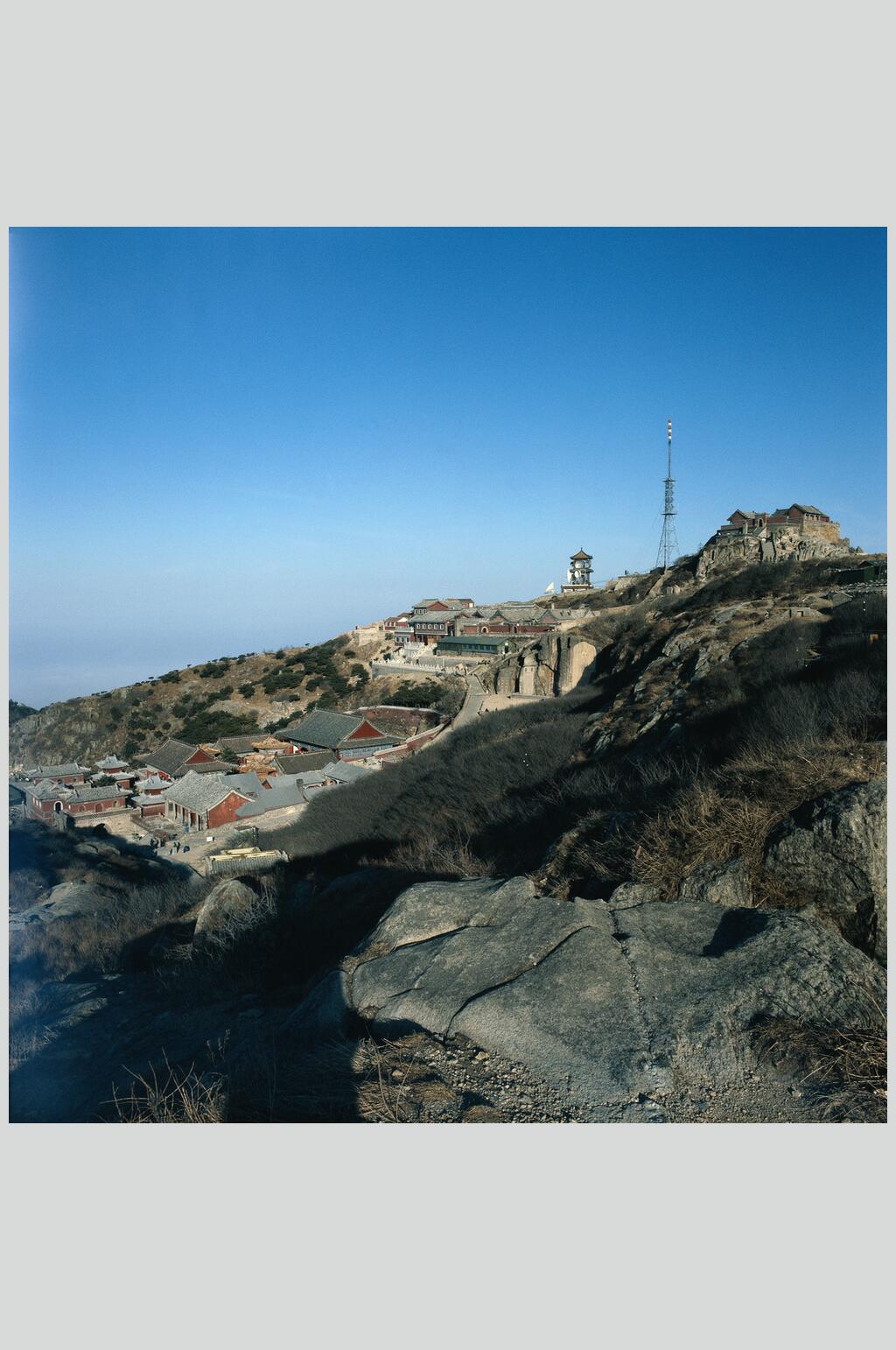 唯美岩石风景山川摄影图素材