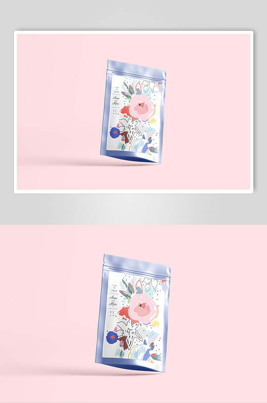 粉色背景花卉图案食品自封袋样机