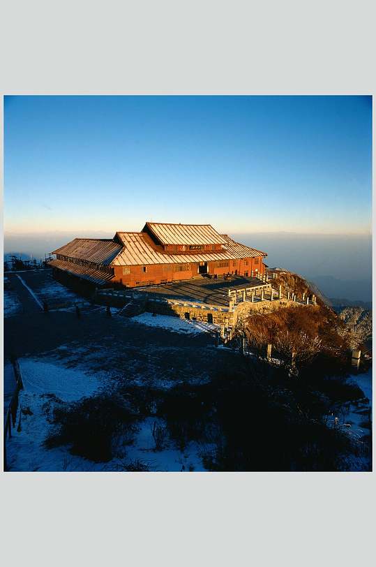 风景山川建筑物摄影图