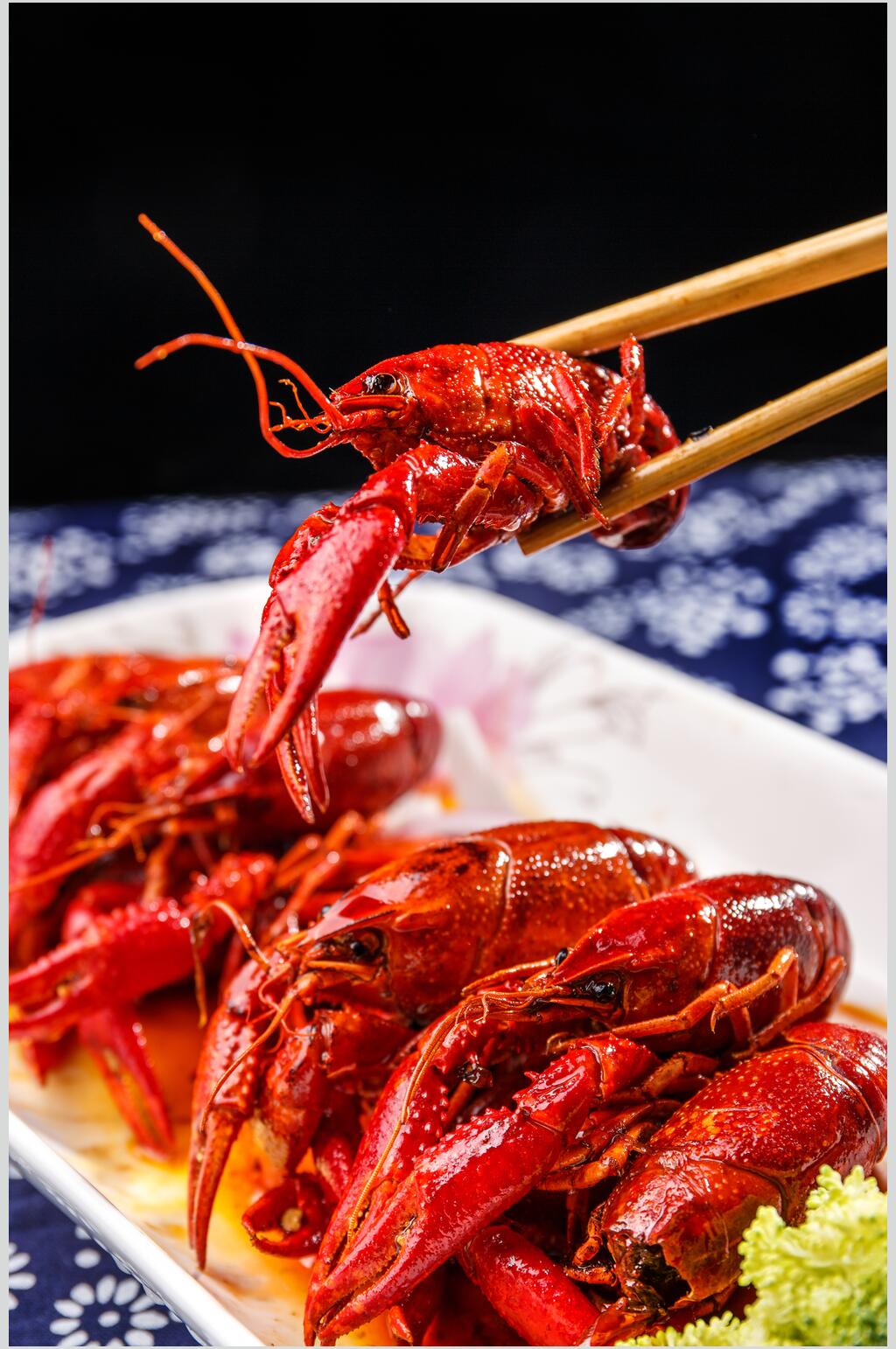 鲜香红色小龙虾图片素材