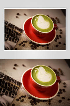 抹茶瓷盘咖啡豆咖啡拉花图案图片