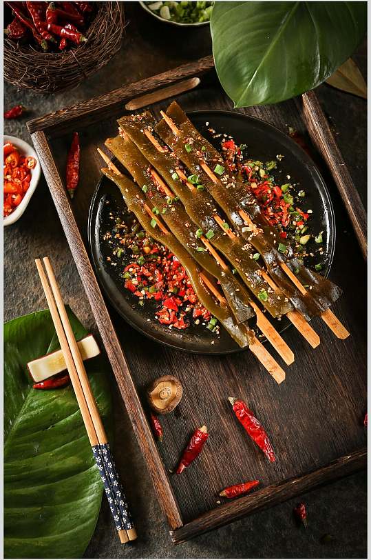 海带串麻辣烫食物摄影图片