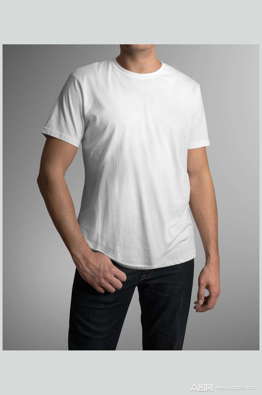 白色圆领男t恤短袖样机素材