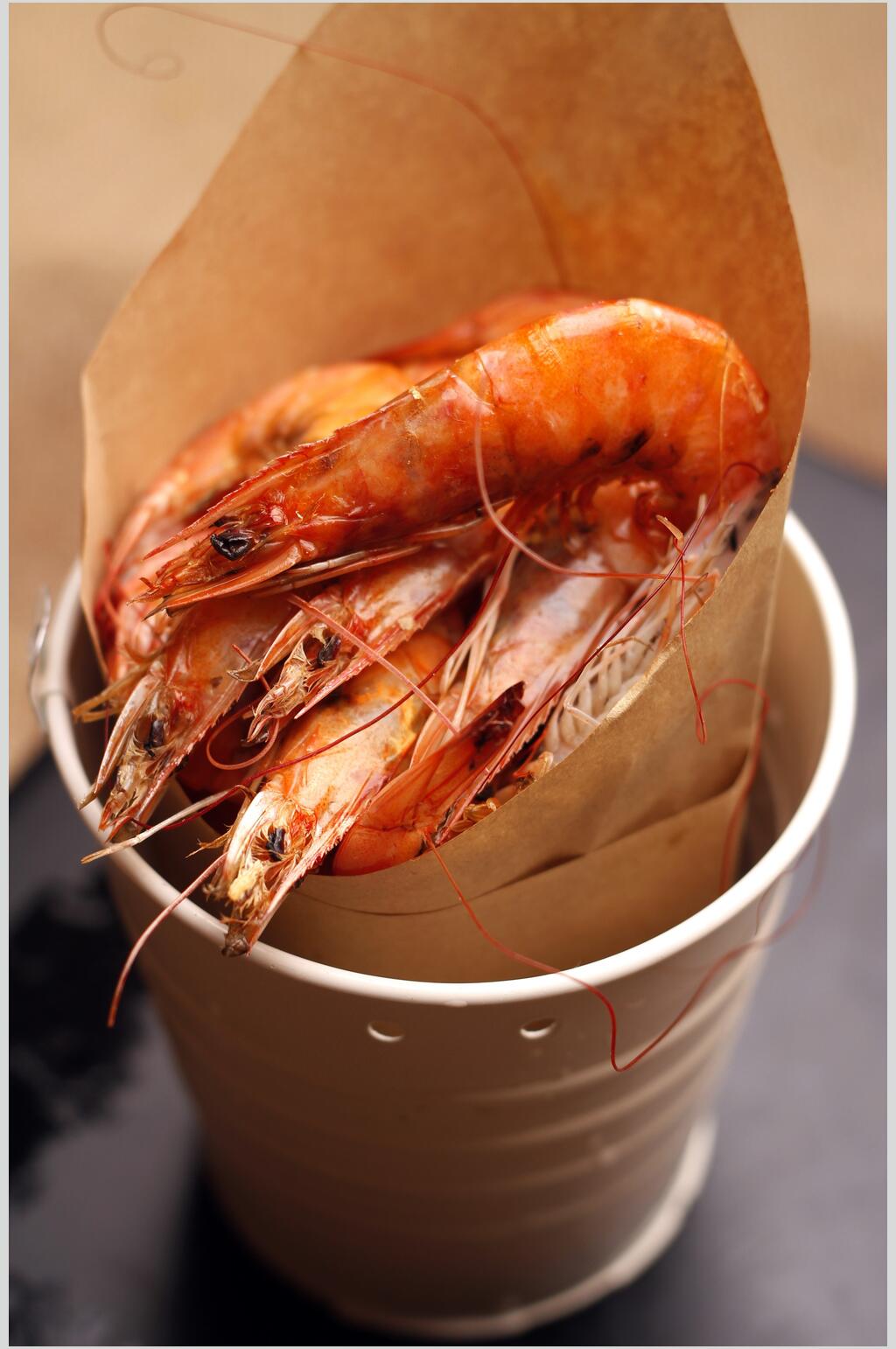 好吃海盐烤大虾素材