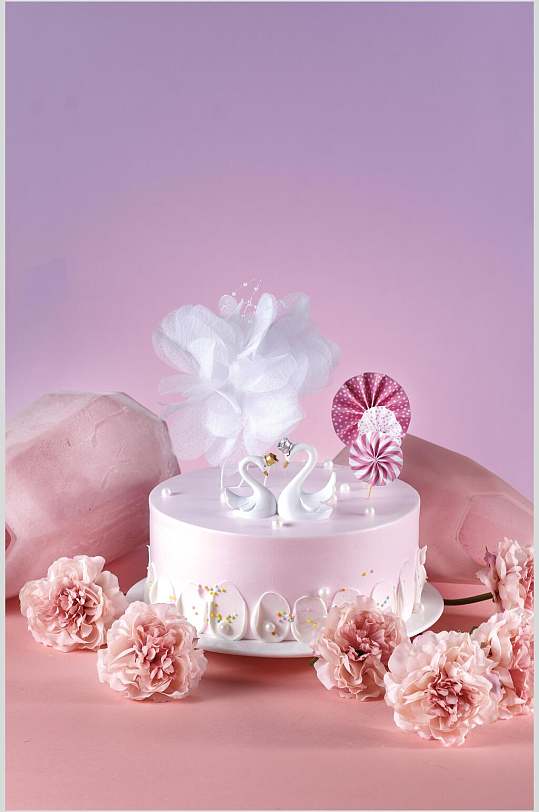 粉色蛋糕食品高清图片