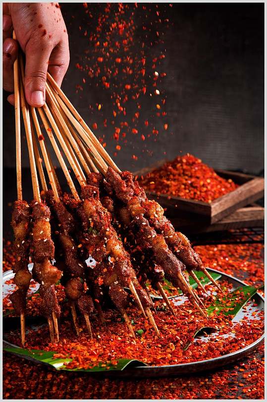 香辣牛肉烤串图片